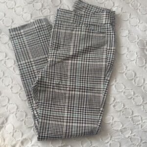 Old Navy Black and Green Patterned Pants